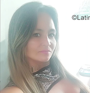 Date this gorgeous Colombia girl Sandra from Manizales CO25877