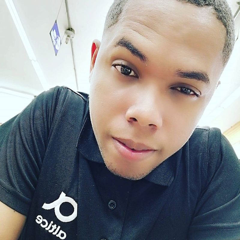 Date this georgeous Dominican Republic man Luis mercedes from Santo Domingo DO35703
