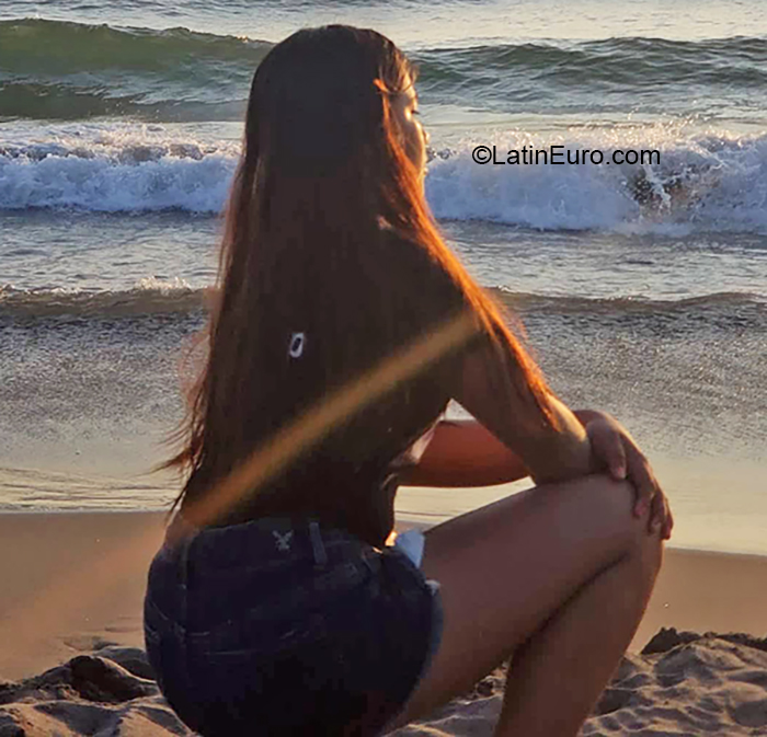 Date this good-looking Guatemala girl Jhule from Guatemala City GT109