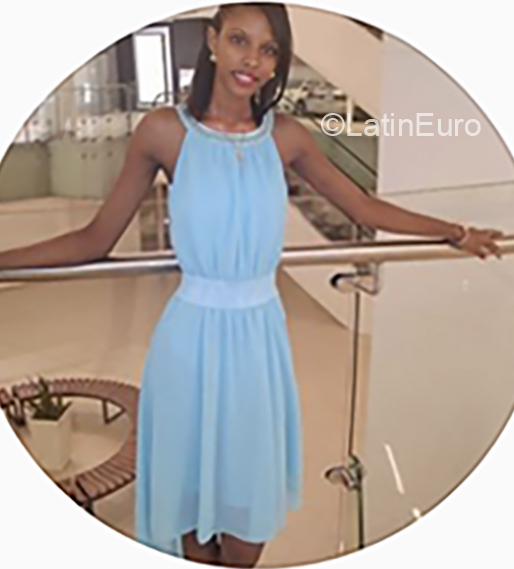 Date this stunning Dominican Republic girl Scarlan from Santo Domingo DO35827