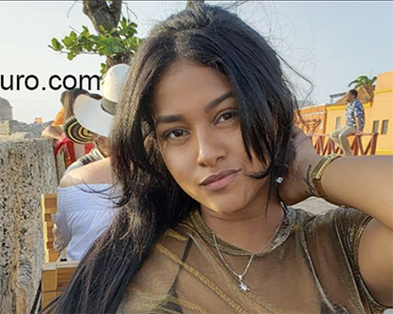 Date this sultry Colombia girl Ruth from Cartagena CO25980