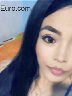 Date this lovely Colombia girl Maria from Cali CO26002