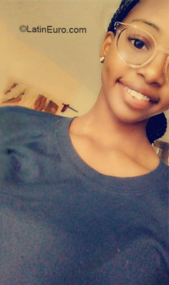 Date this delightful Dominican Republic girl Nathaly from San Pedro Sula DO36005