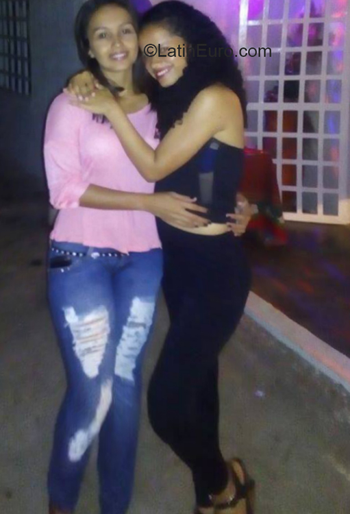 Date this georgeous Venezuela girl Mariana from Ciudad Guayana VE2695