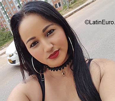 Date this hot Colombia girl Ingrid from Bucaramanga CO26219
