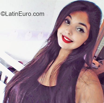 Date this passionate Brazil girl Nayara from Sao Paulo BR10950