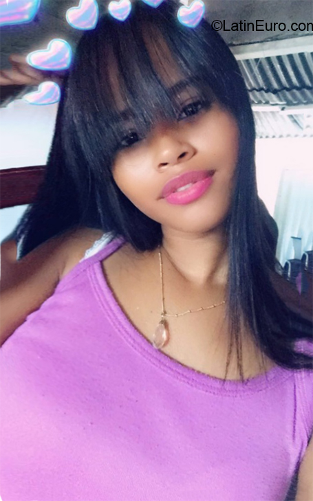 Date this funny Dominican Republic girl Lenita from Santiago DO36593