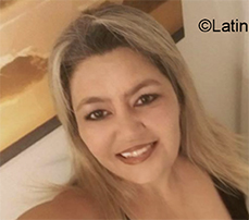 Date this happy Brazil girl Blondesingle from Jundiai BR11103