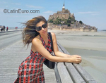 voluptuous France girl Cristina from Paris FR297