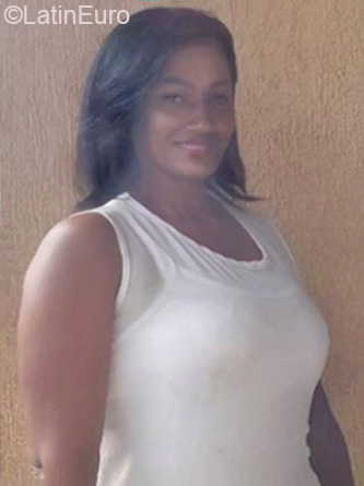 Date this voluptuous Colombia girl Juana from Cali CO26451