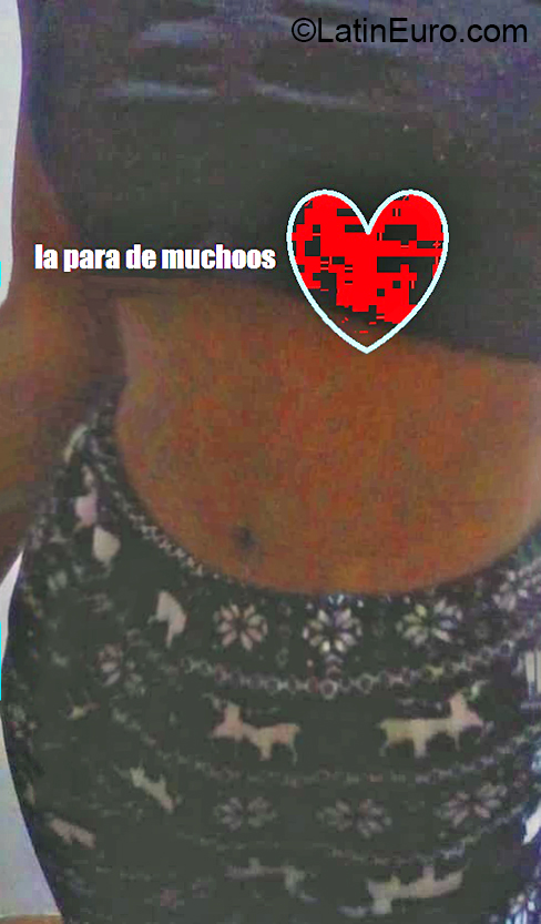 Date this happy Dominican Republic girl Stacey from Santiago DO36890