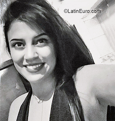 Date this beautiful Brazil girl Andressa from Santa Maria BR11017