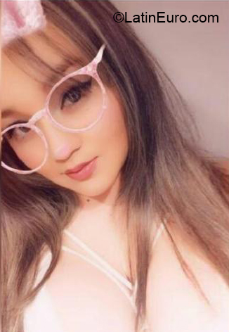 Date this athletic Colombia girl Paola from Bogota CO26707