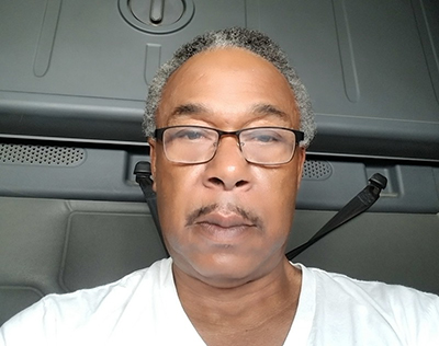 Date this cute United States man Clive from Sunrise US20614