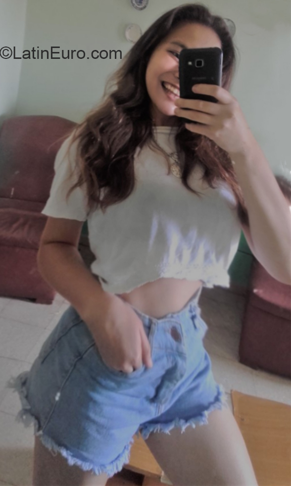 Date this happy Argentina girl Karina from Mercedes AR326