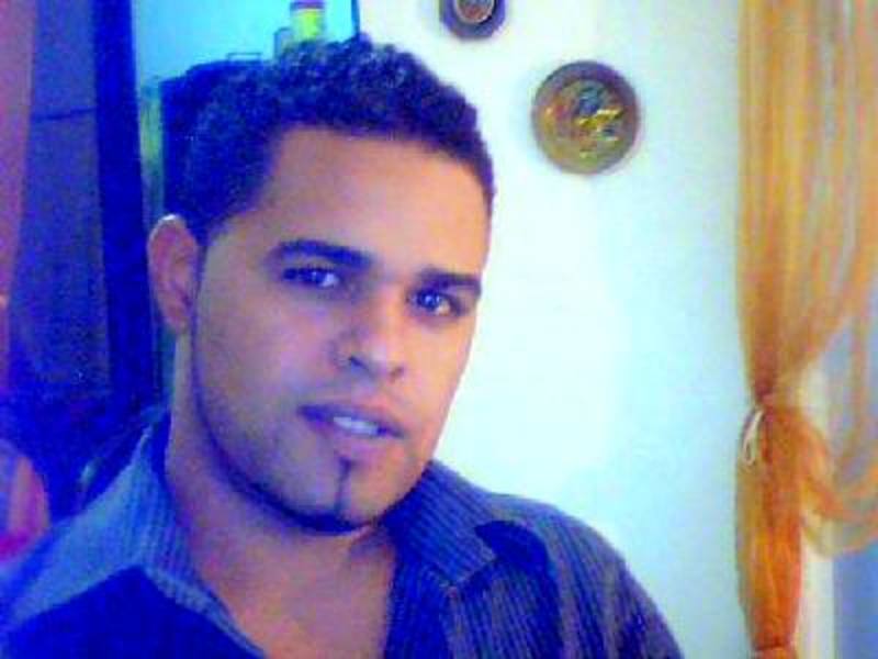 Date this exotic Dominican Republic man CARLOS from La Vega DO37318