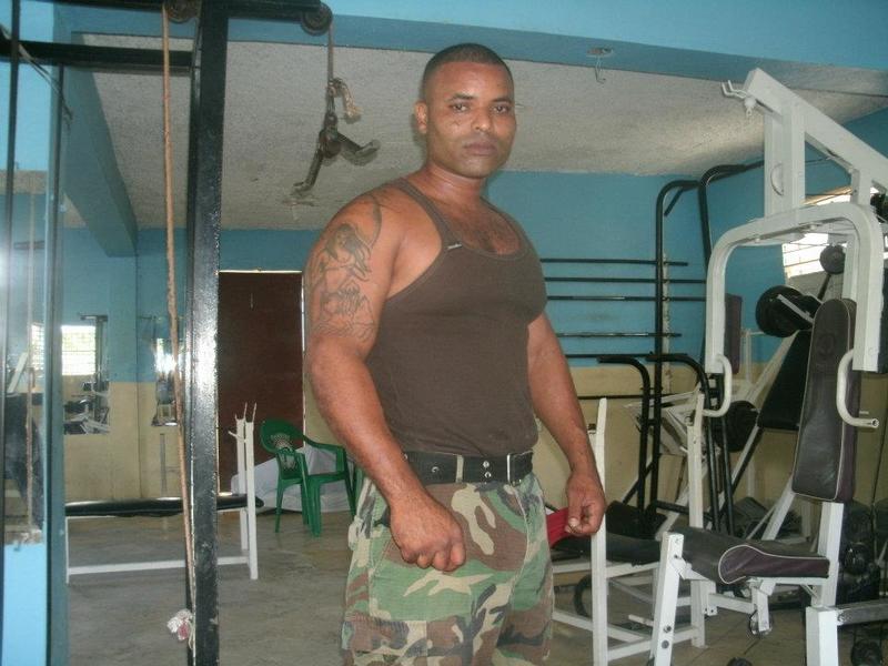 Date this nice looking Dominican Republic man Manuel from sonto domingo oeste IL32