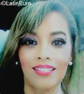 Date this sensual Colombia girl Maria Claudia from Monteria CO26785