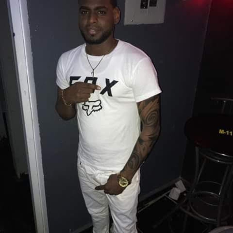 Date this stunning Dominican Republic man Tomas enrrique from Santo Domingo DO37388