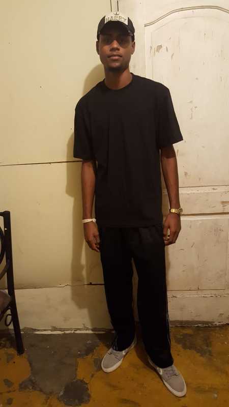 Date this nice looking Dominican Republic man Imanol from Santiago DO37413