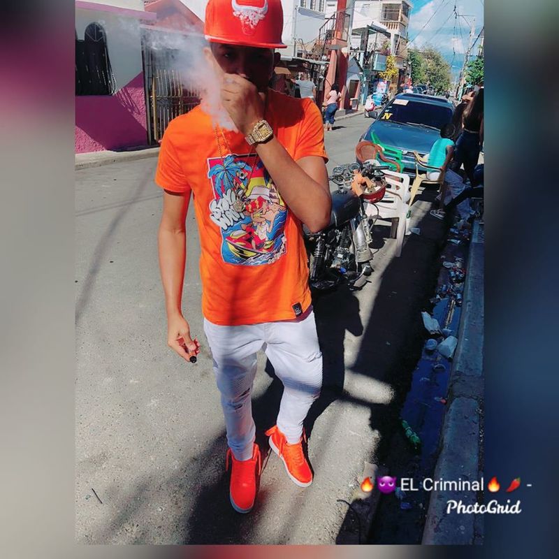 Date this foxy Dominican Republic man Noel from Samtigo DO37474