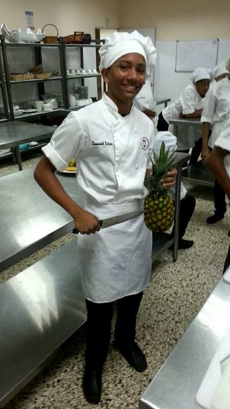 Date this fun Dominican Republic man Emmanuel from Santo Domingo DO37600