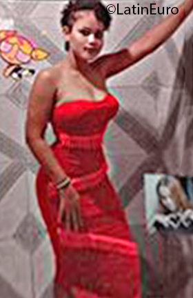 Date this stunning Brazil girl Dreh from Ariquemes BR11072