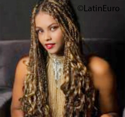 Date this tall Colombia girl Sofia from Bogota CO27046