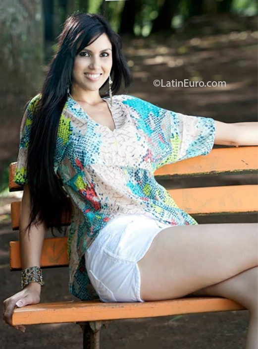 Date this stunning Brazil girl Cristiane from Prudentopolis BR11288