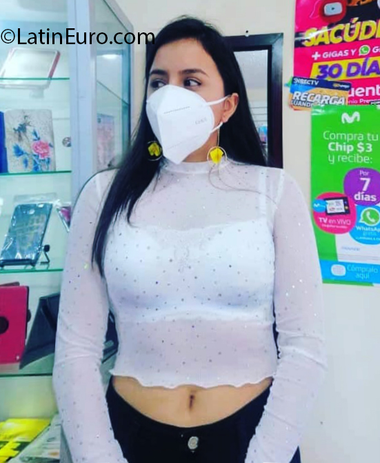 Date this georgeous Ecuador girl Kary from Cuenca EC460