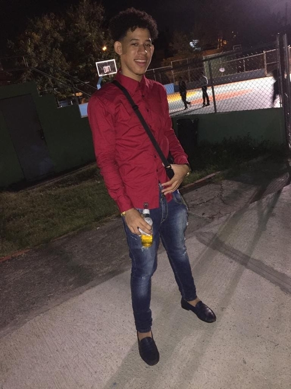 Date this hot Dominican Republic man Jhon henry from Santo Domingo DO37834