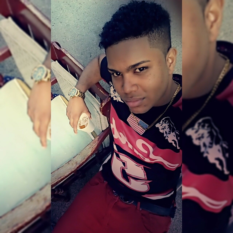 Date this young Dominican Republic man Ezequiel pea re from Puerto Plata DO37880