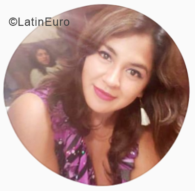 Date this happy Peru girl Diana from Lima PE1543