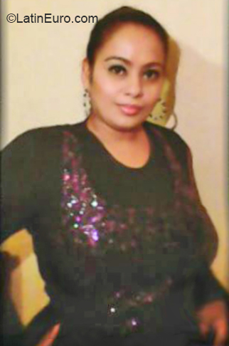 Date this good-looking Mexico girl Andromeda from Nogales MX1834