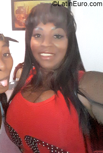 Date this beautiful Colombia girl Sara from Cali CO27330