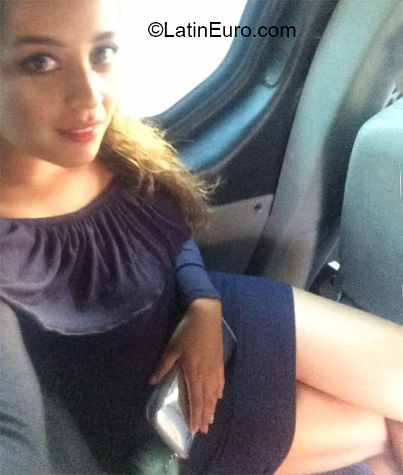 Date this voluptuous Mexico girl SummerRoberts from Mexico City MX1880