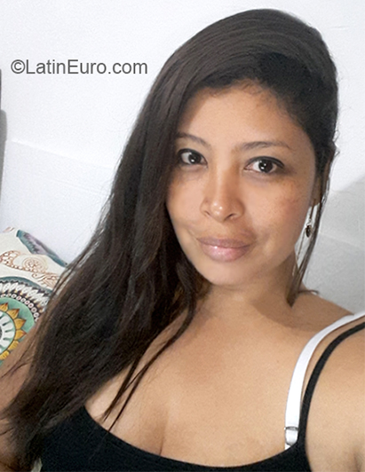 Date this hard body Colombia girl Jeal from Villavicencio CO27611