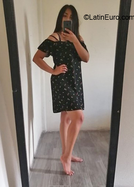 Date this hot Mexico girl Itze l from Puebla MX1886