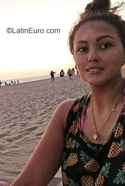 Date this fun Peru girl Leydi from Lima PE1589