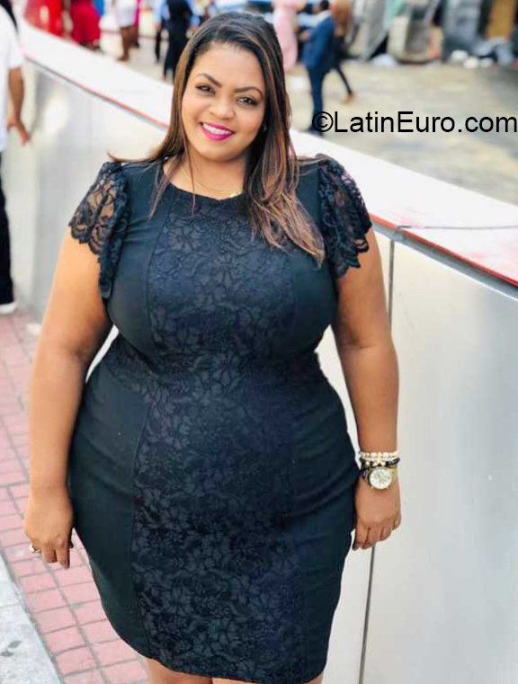 Date this sensual Dominican Republic girl Juana from Santiago DO38375