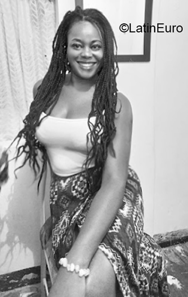 Date this hot Colombia girl Rosa from Medellin CO27749