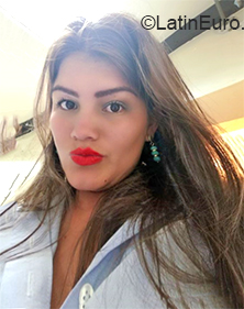 Date this voluptuous Colombia girl Lorena from Bogota CO27999