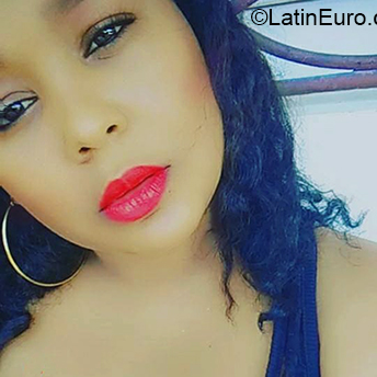 Date this passionate Dominican Republic girl Flor from La Romana DO38463