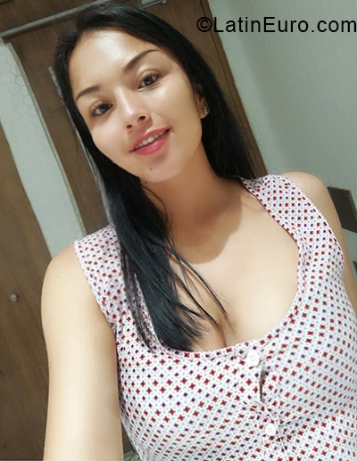 Date this fun Colombia girl Kathy from Bogota CO28103