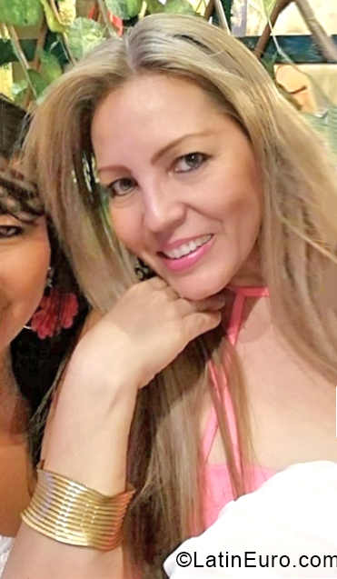 Date this good-looking Colombia girl Olga from Neiva CO28164
