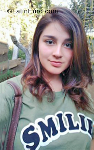 Date this georgeous Chile girl Javiera from Santiago CL183