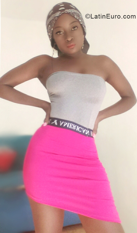 Date this lovely Dominican Republic girl Beronica from Puerto Plata DO38635