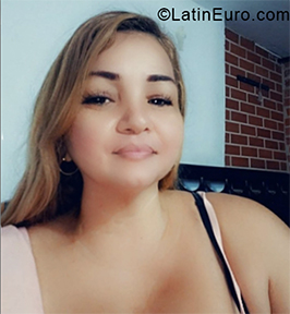 Date this exotic Colombia girl Maryoris from Barranquilla CO29229