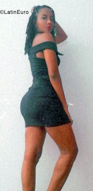 Date this attractive Ecuador girl Judy from Esmeraldas EC929