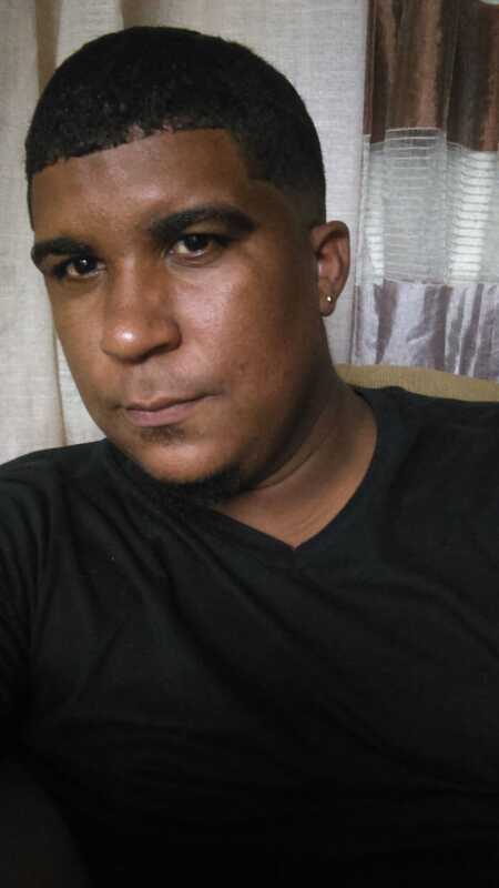 Date this athletic Puerto Rico man Alberto tori from Higuey PR220